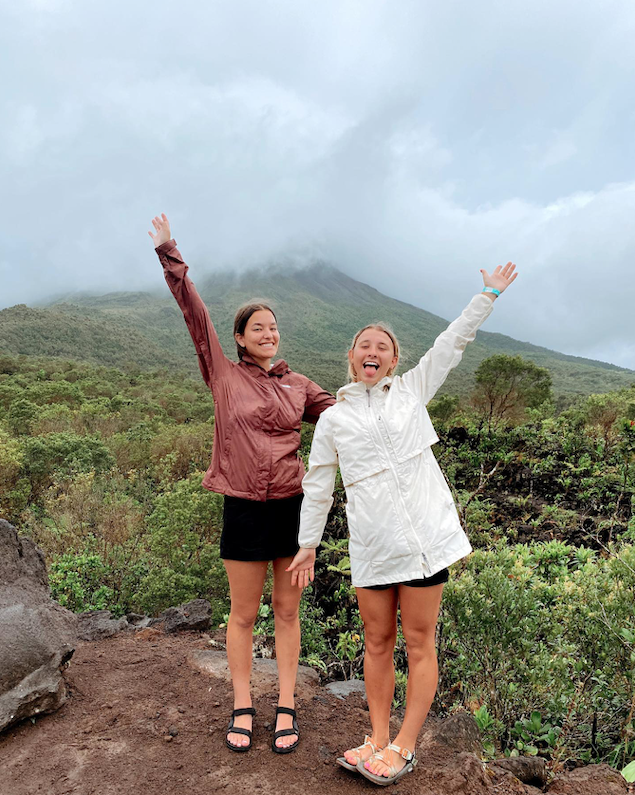 Best hikes shop arenal volcano